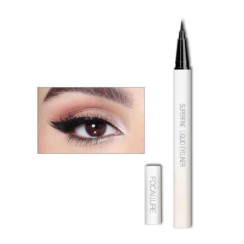 Long-lasting non-bleaching eyeliner